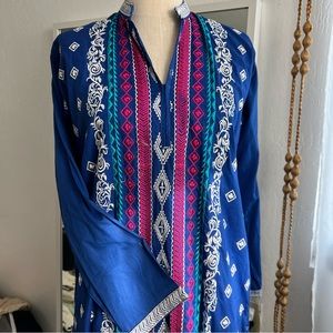 Blue embroidered long kurta